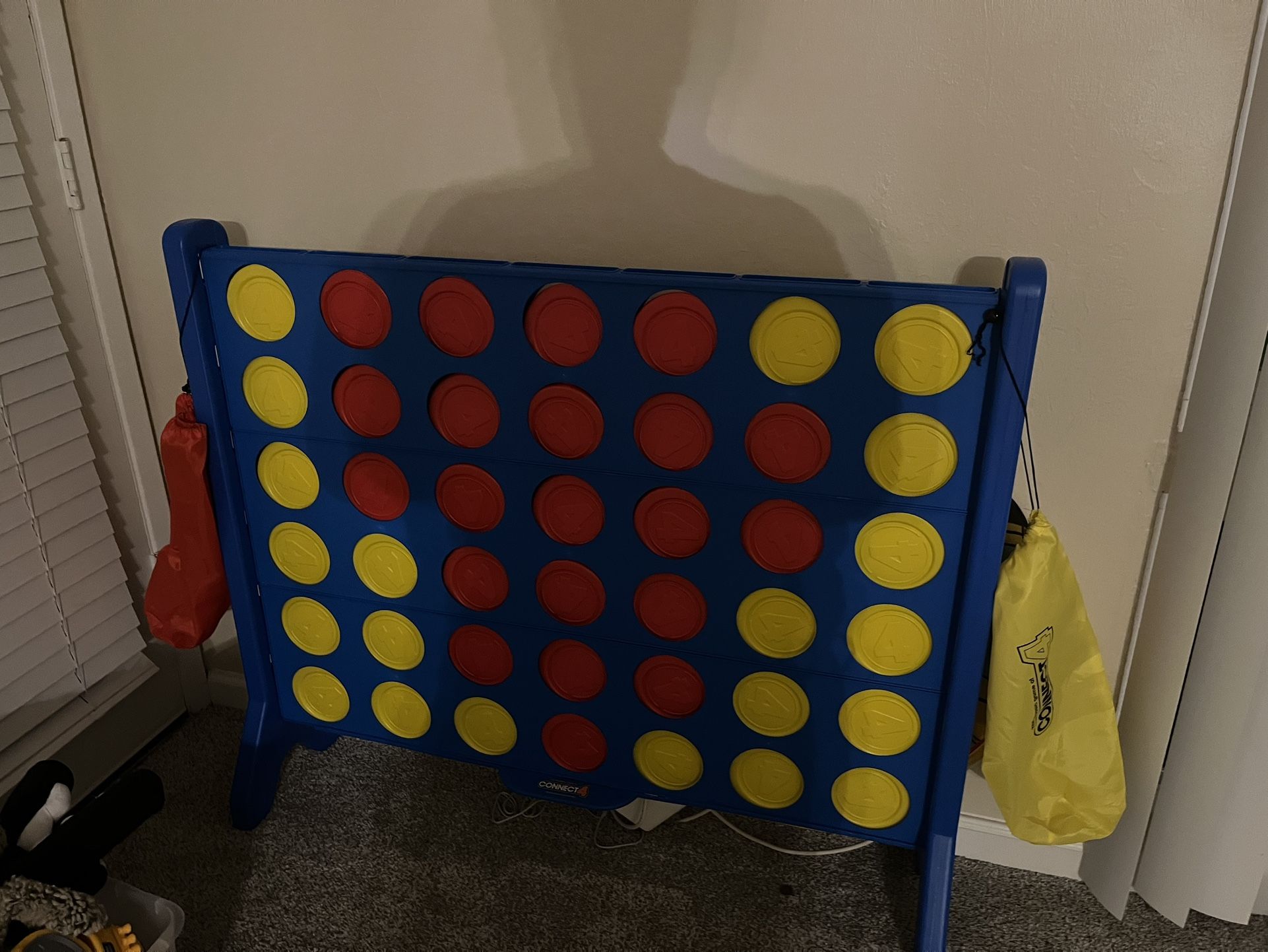 Jumbo Connect 4 $10