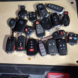 "Keys" "FOBs" "Lockout" "All Keys Lost" " Copykeys"