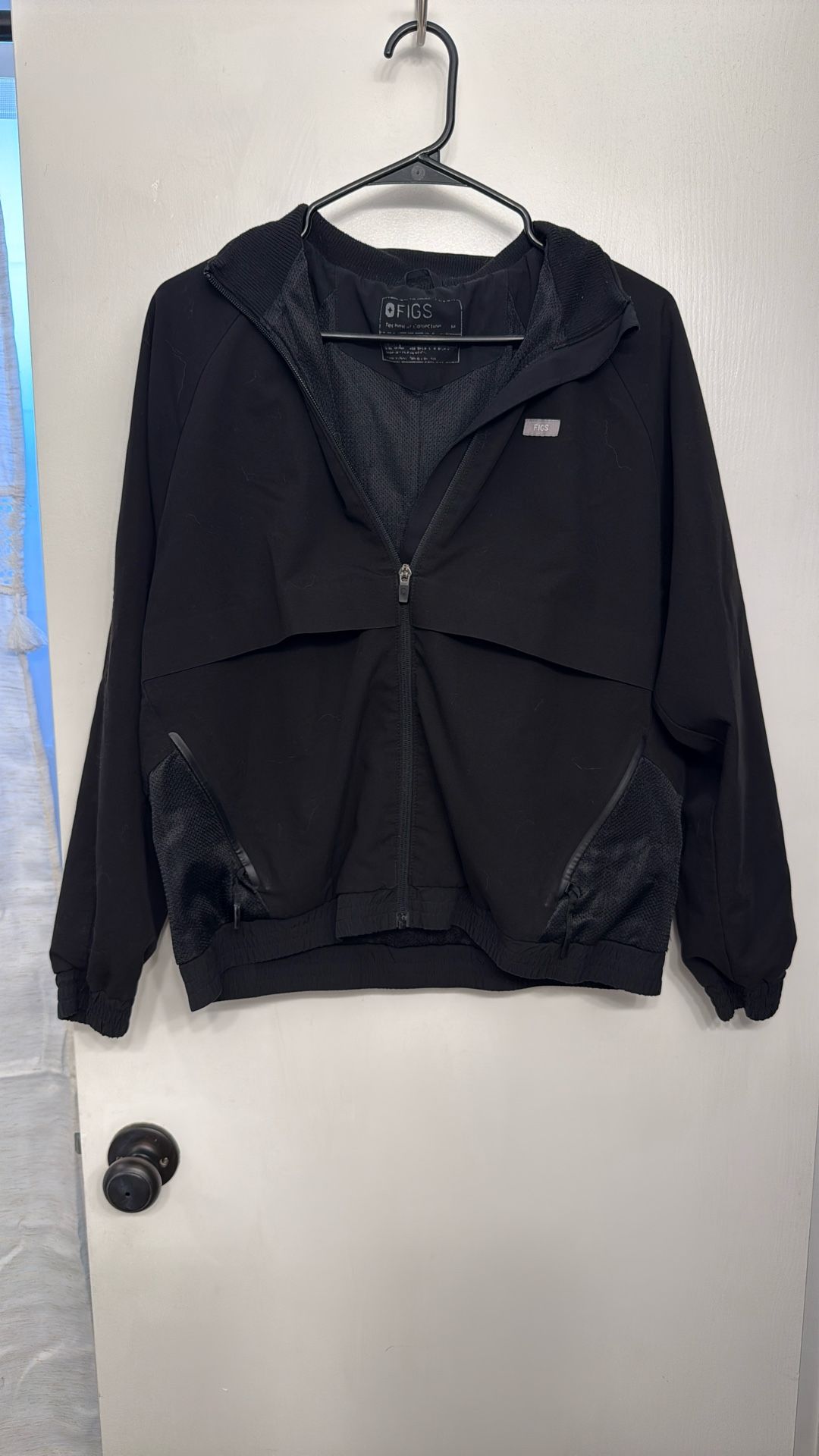 Medium Figs Scrub Jacket