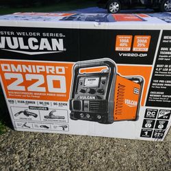  Vulcan OmniPro 220 Multiprocess Welder