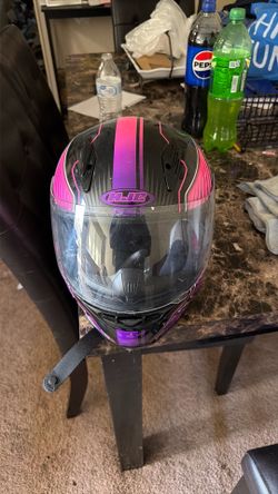 Motorcycle helmet