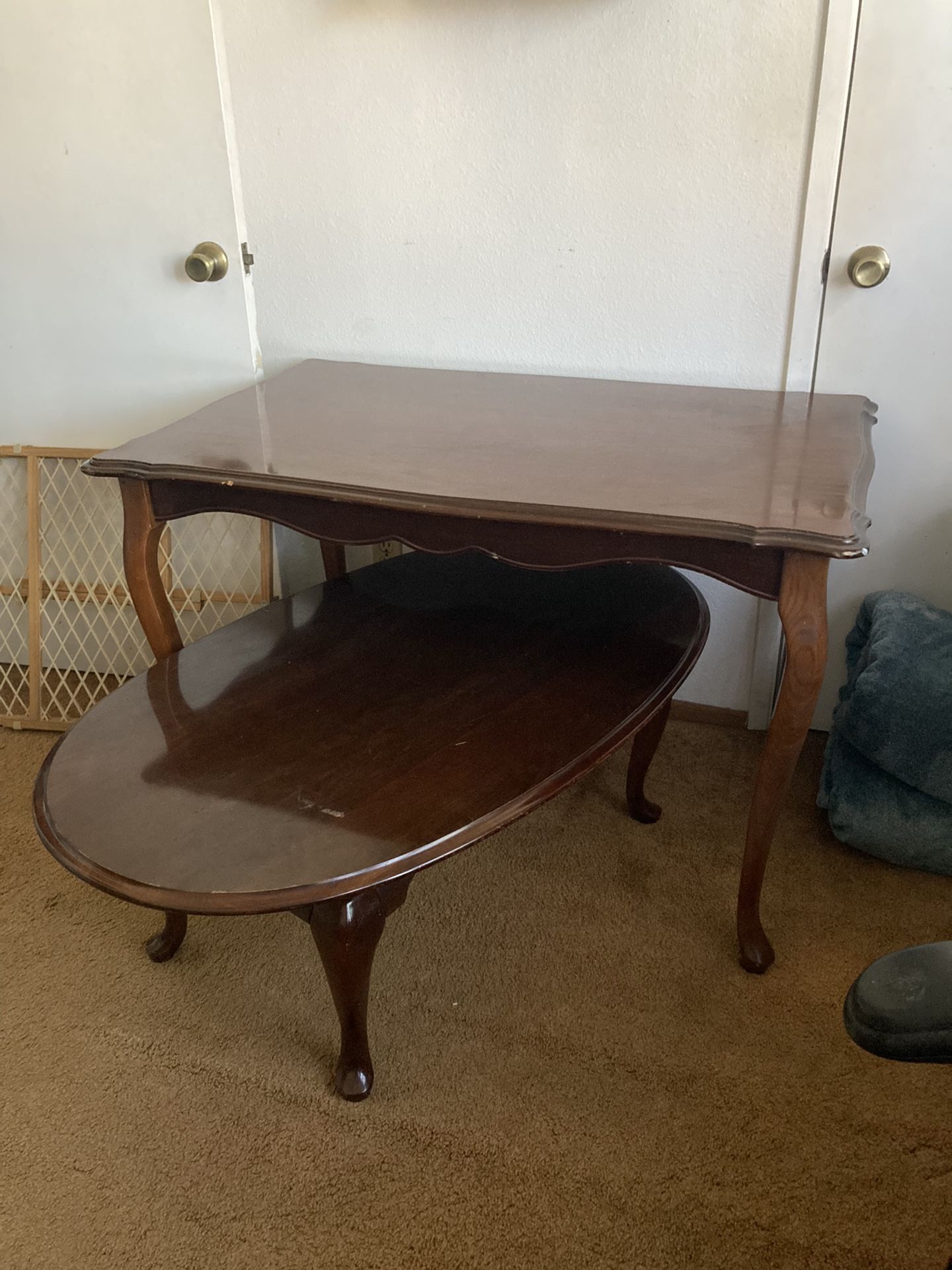 Kitchen And Living Room Tables