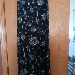 Women's Size Small,  Westport Floor Length Skirt 