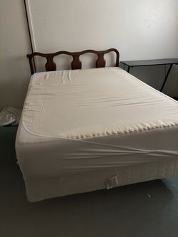 Full size Headboard and box spring