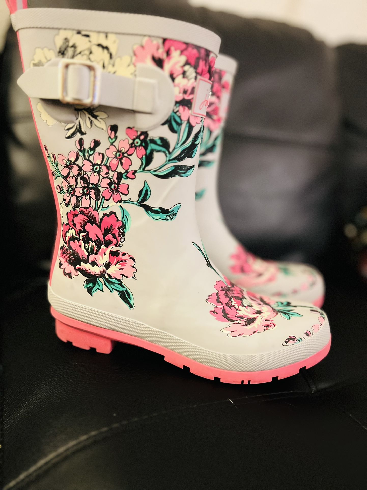 Womens Rain Boots US Size 9 Like New Condition