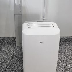 LG Portable AC Unit w/ Accessories 