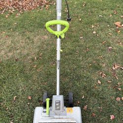 Earthwise 14 Inches Snow Blower (cord)