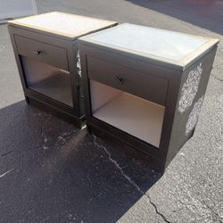 🥰✨Pair Of solid Wood Accent Night Stands 🥰✨
