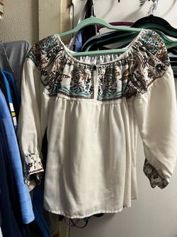Women’s Blouse