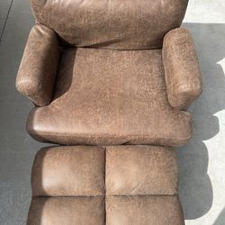 Wayfair recliner with Ottoman