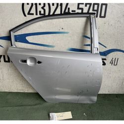 w/1dent 2020 - 2021 - 2022 - 2023 TOYOTA COROLLA REAR RIGHT PASSENGER DOOR OEM AX98887