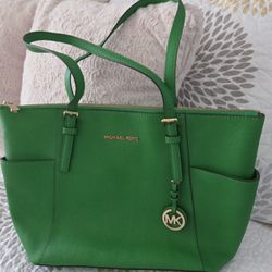 Michael Kors Tote