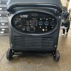 Kipor 3000Ti  Inverter
120 / volts 12/ volts 