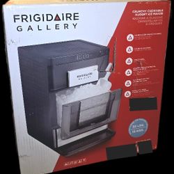 Shop Frigidaire
Frigidaire Gallery Nugget Ice Maker, 44 lbs