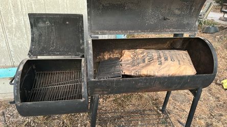 Charcoal Smoker grill