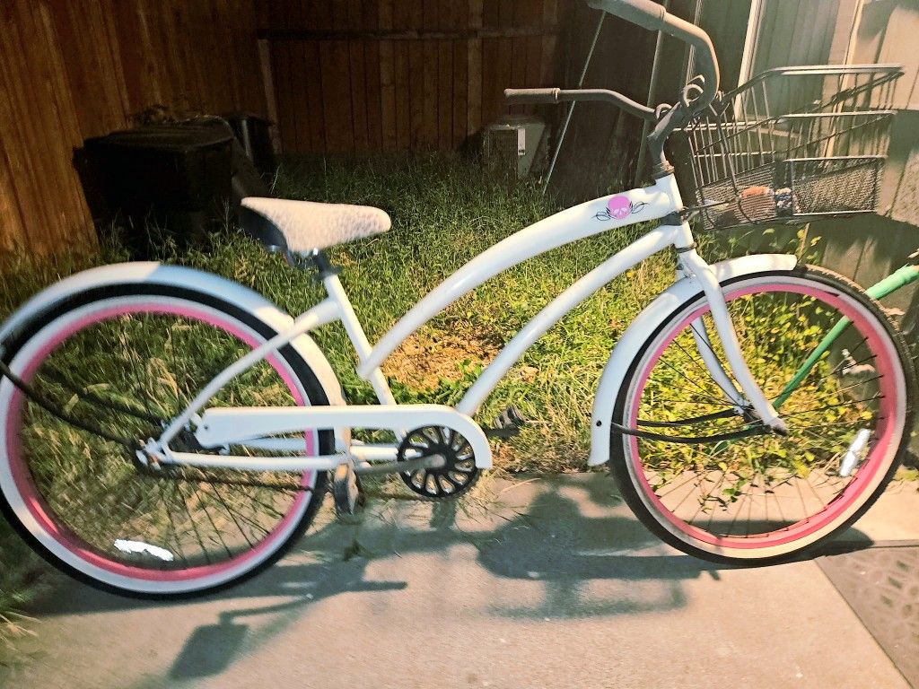 Firmstrong Women Beach Cruiser 26"