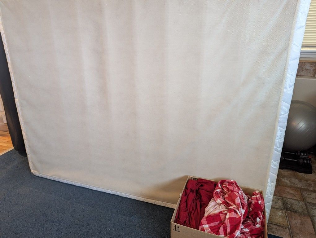 Queen Box Spring, Adjustable Frame & Sheets