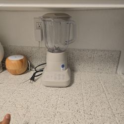 Bella Blender