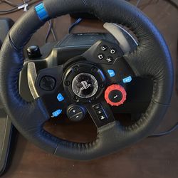 Ps5 steering wheel and pedals