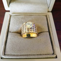 Custom Diamond Ring 