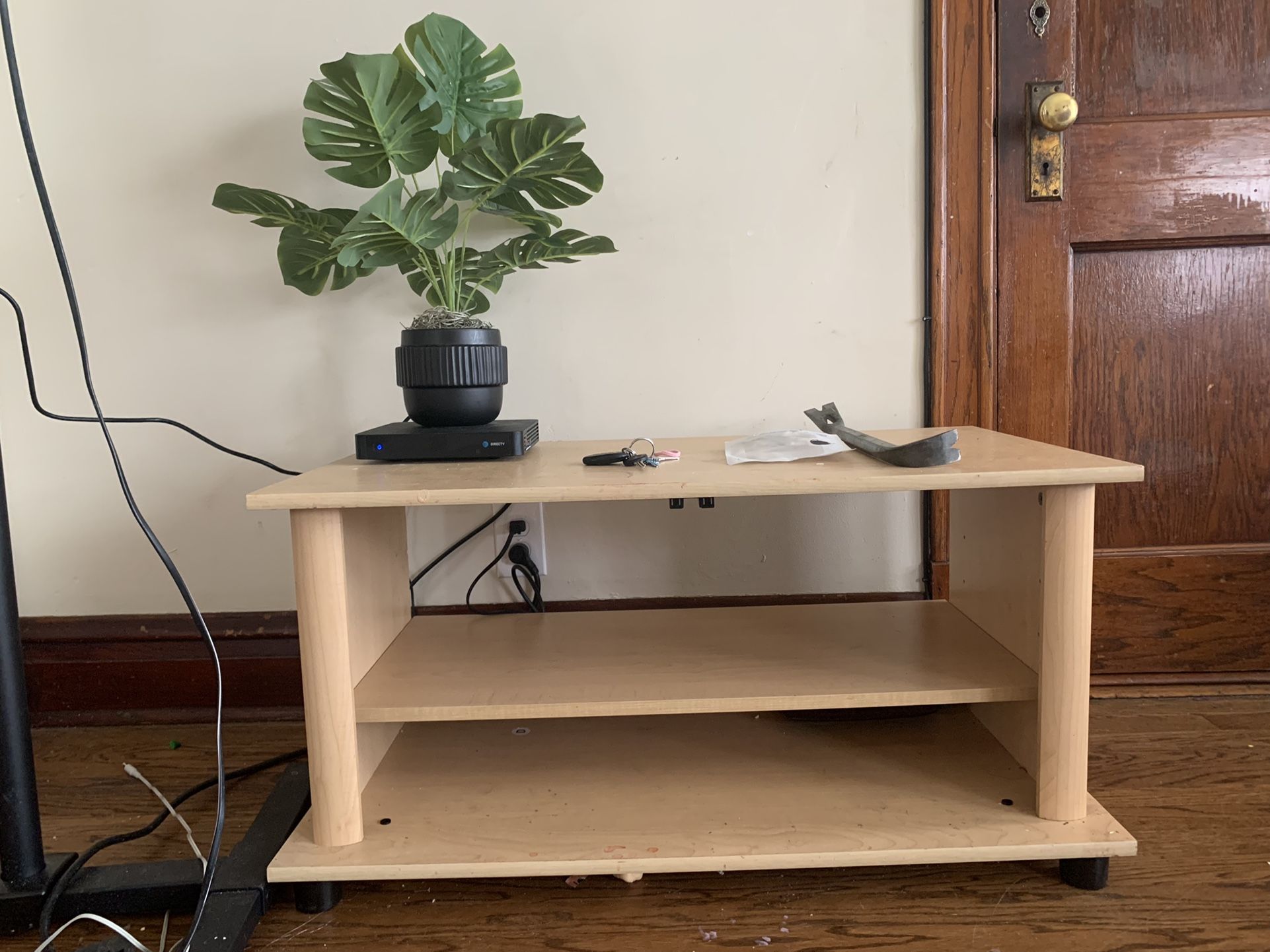 Tv Stand  / Living Room Table 
