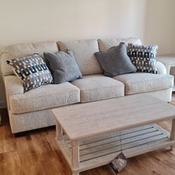 Valerano Sofa 