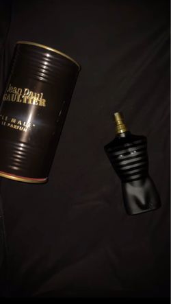ASÍ HUELE EL LUJO | Jean Paul Gaultier Le Male Le Parfum