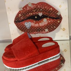 Gucci Woman’s Slides Size 7