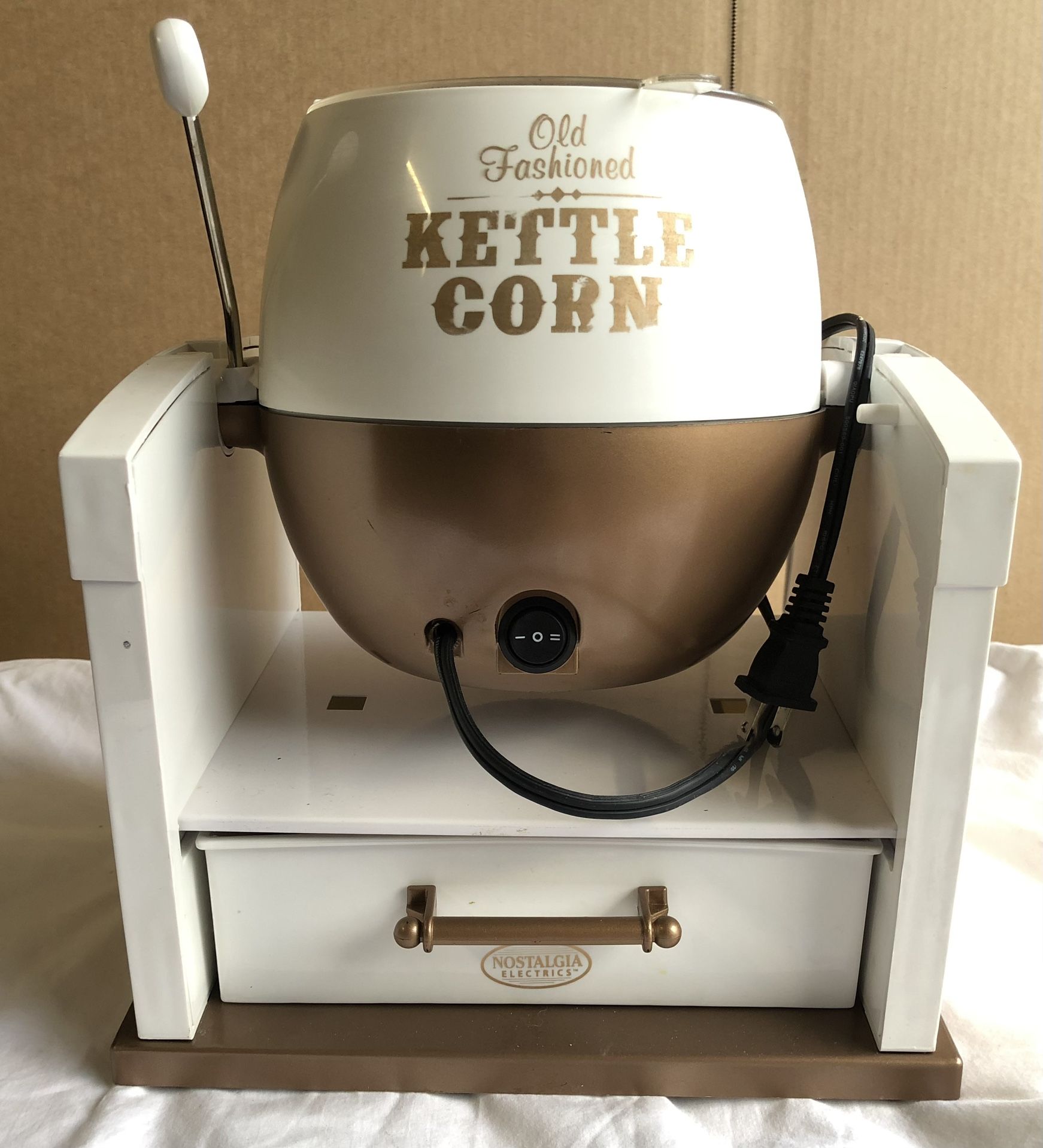 Nostalgia Old Fashioned Kettle Corn Maker for Sale in Las Vegas, NV OfferUp