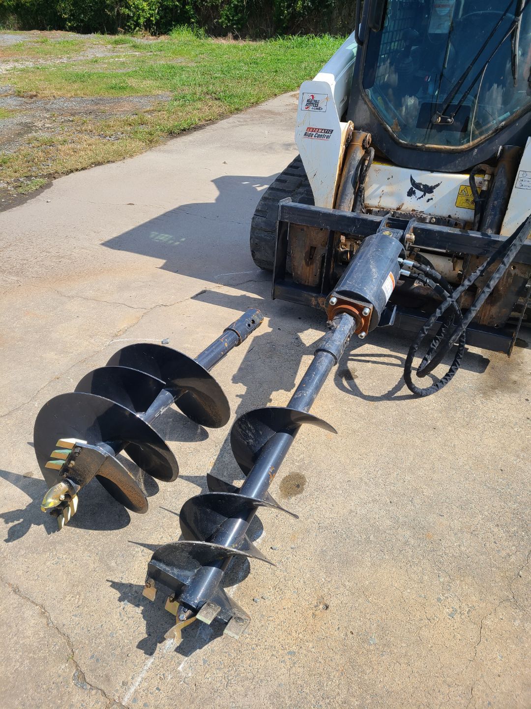 Skid Steer Auger With 2 Bits