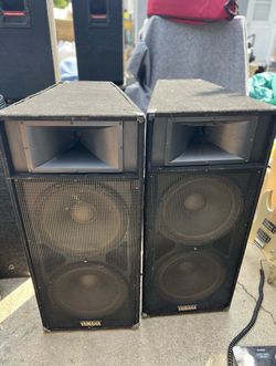 Yamaha S215IV Stereo Pair PA Speakers