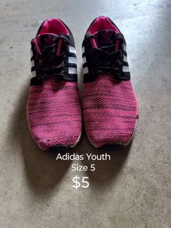 Adidas Youth Size 5
