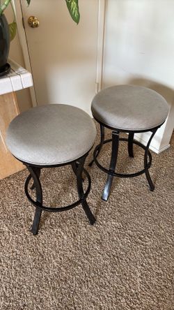 Stools (2X)