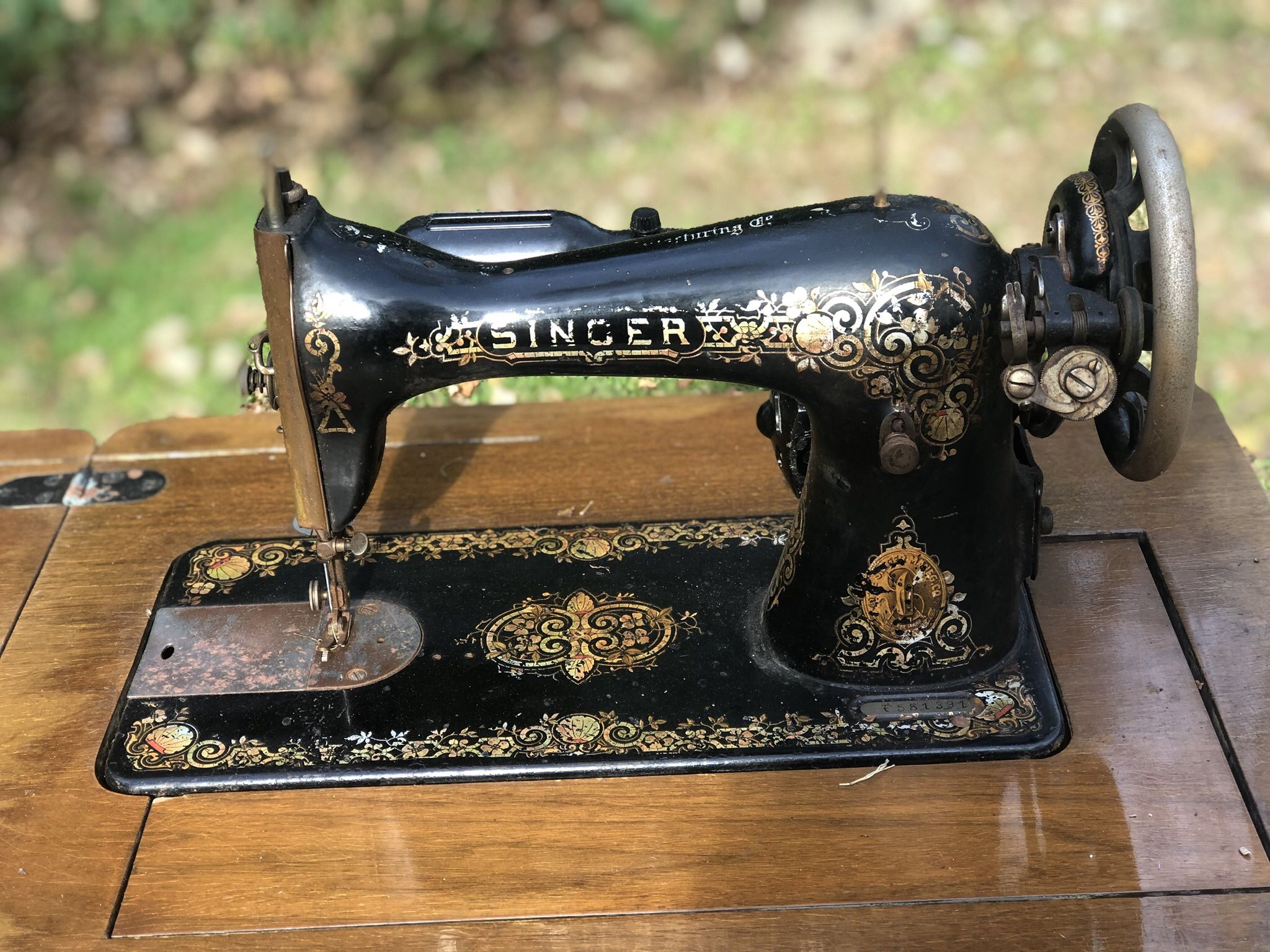 Singer Sewing Machine
