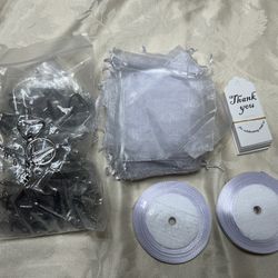 Airplane Bottle Opened Keychain Party Favors 25