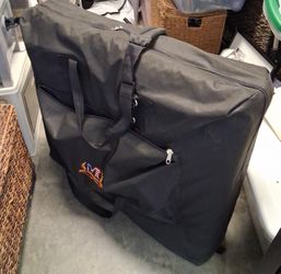 Stronglite Portable Massage Table w/new case, face cradle, and carrier