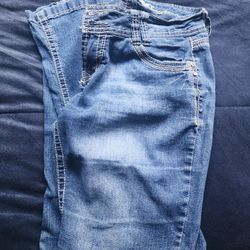 Wallflower Jeans 