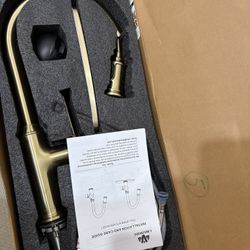 Brushed gold Kitchen Faucet with Pull Down Sprayer, Gold Single Handle Kitchen Sink Faucet, Faucet for Kitchen Sink 1 Hole and 3 Hole