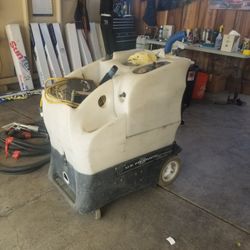 Extractor For House & Car Carpet.