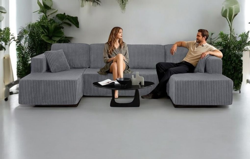 New! Luxurious Midnight-Madness Soft Touch~ Super Comfy  Sofa WITH QUEEN SLEEPER!