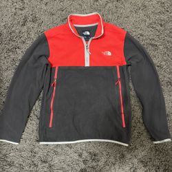 The North Face Men’s Fleece Quarter Zip Pullover 