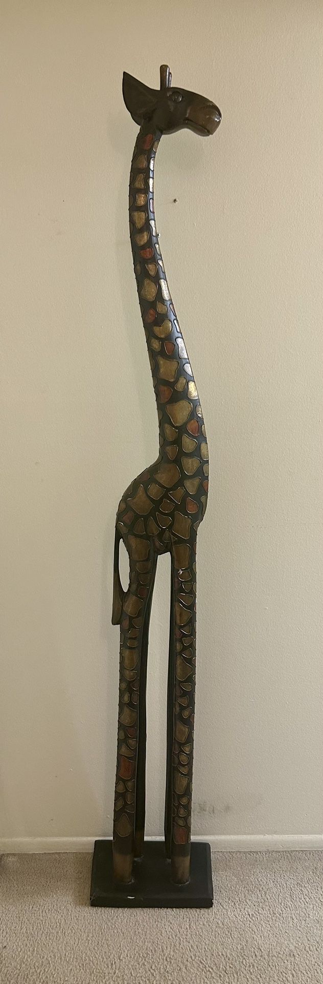 72 Inch Wooden Giraffe Statue 