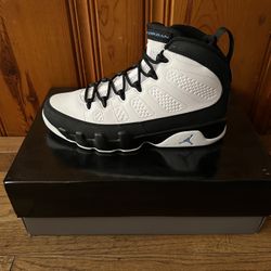 JORDAN RETRO 9