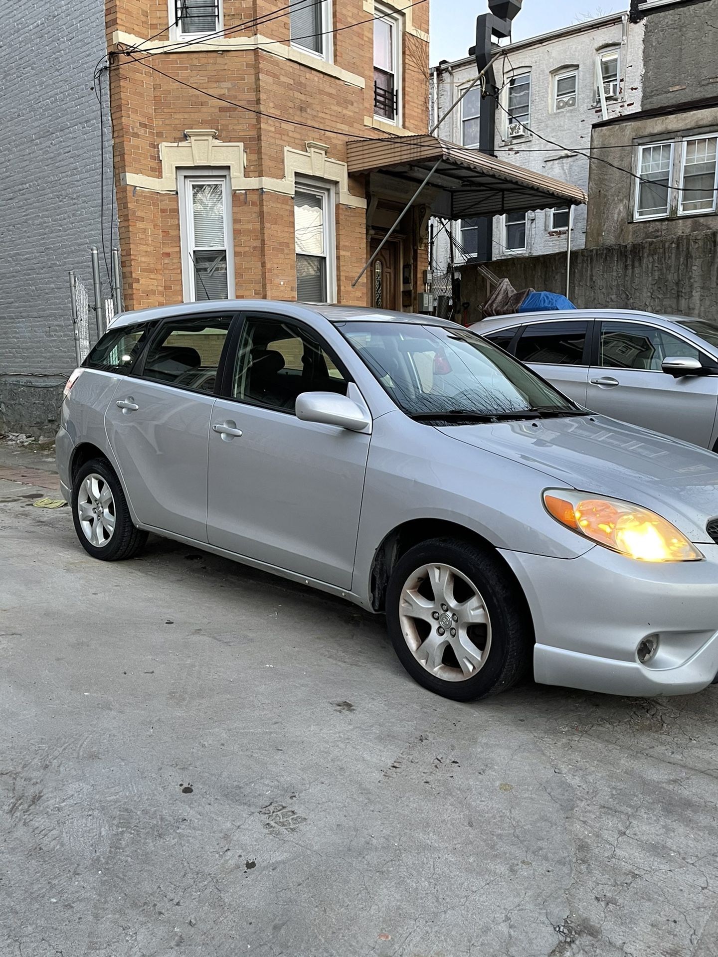 Saling Toyota Matrix Rx 2005
