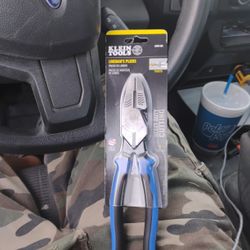 Klein Heavy Duty Linesman Pliers