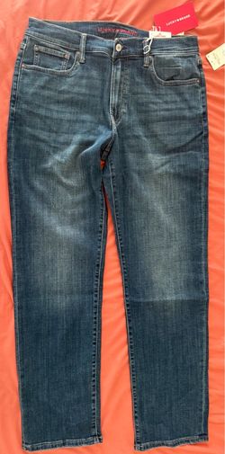 Brand new men’s Lucky Jeans 363