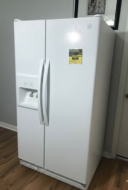 36” wide Side by side fridge