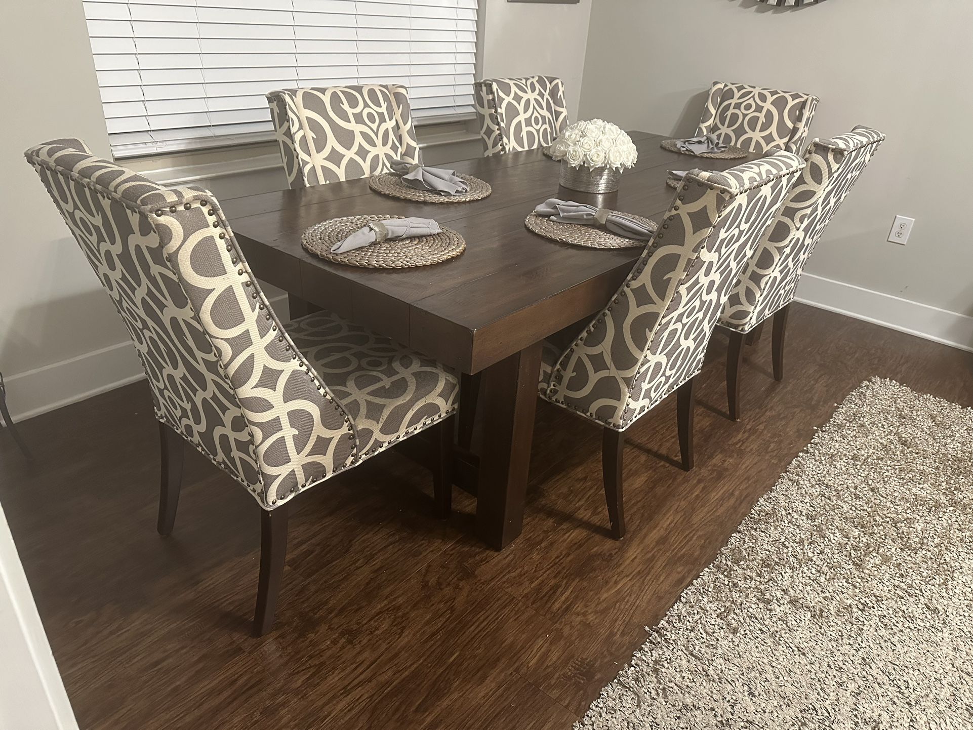 Dining Room Set w/ Matching Bar Chairs