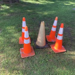 Reflective traffic cones. Parallel parking cones.
