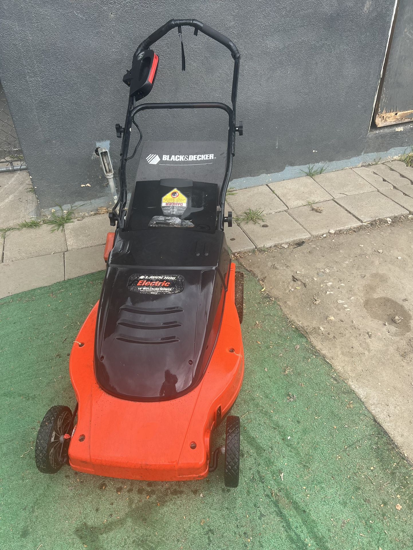 Black And Decker Mulching Mower